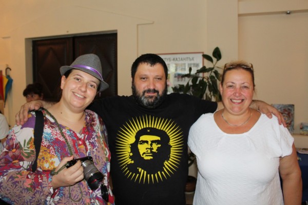 “Взаимопомощ“ с куп подаръци за Дневния център за деца и възрастни с увреждания