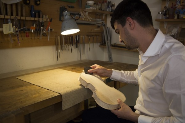 Казанлъшки лютиери са част от елитно световно изложение в Италия