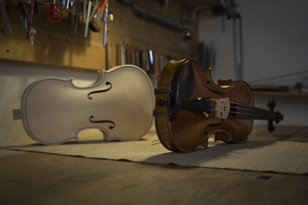 Казанлъшки лютиери са част от елитно световно изложение в Италия