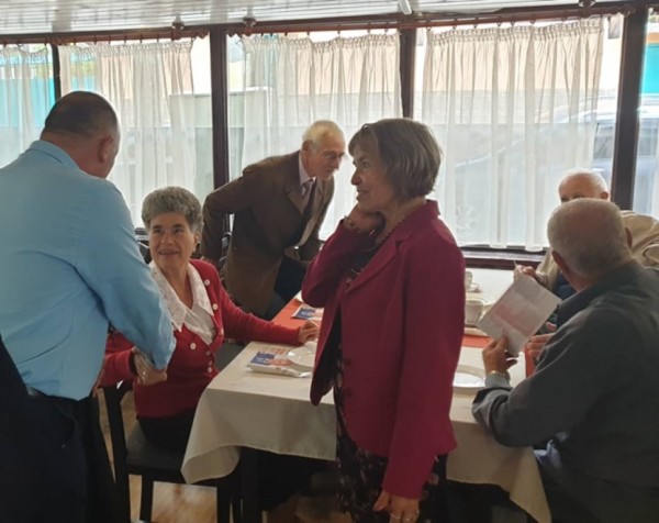 Учителите-ветерани от Казанлък се чувстват низвергнати