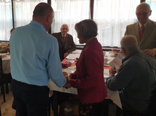 Учителите-ветерани от Казанлък се чувстват низвергнати