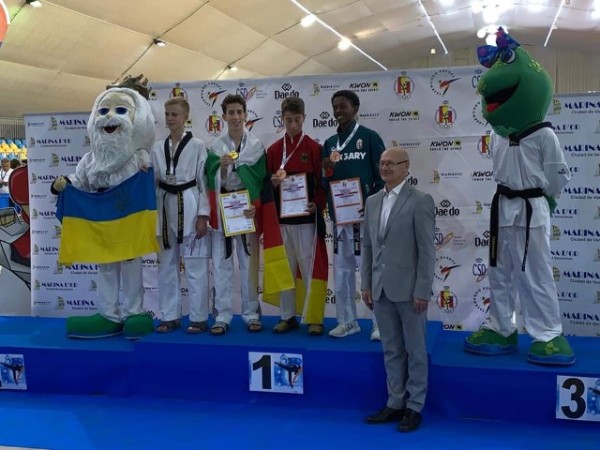 Христо Богданов е европейски шампион, брат му Любомир - със сребърна победа