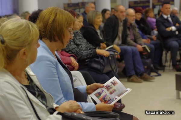 Георги Марков и „Феноменът Виктор Орбан“ гостуваха в Казанлък