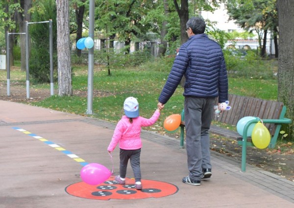 „Игрите на мама и баба“ събра малки и големи в парк „Розариум“ в Казанлък
