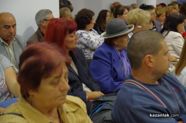 Георги Марков и „Феноменът Виктор Орбан“ гостуваха в Казанлък