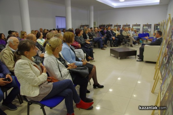 Георги Марков и „Феноменът Виктор Орбан“ гостуваха в Казанлък