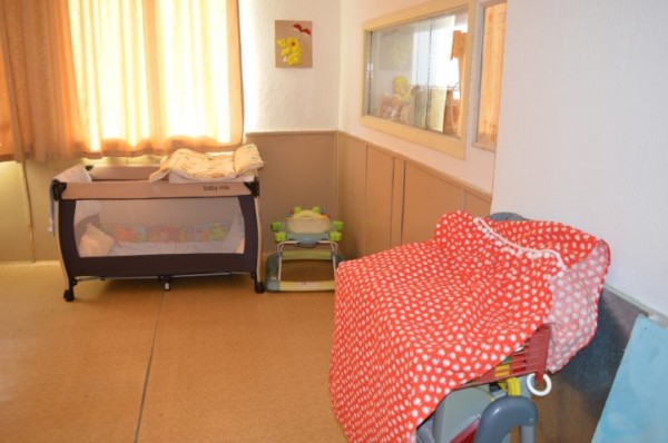 Кандидатът на ГЕРБ за кмет на Горно Черковище се срещна с родители и специалисти в новата придобивка за децата на селото