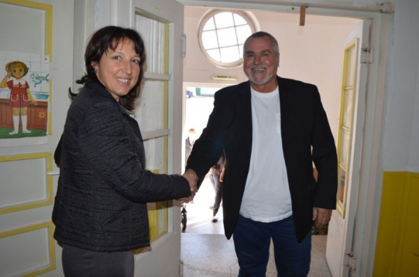 Кандидатът на ГЕРБ за кмет на Горно Черковище се срещна с родители и специалисти в новата придобивка за децата на селото