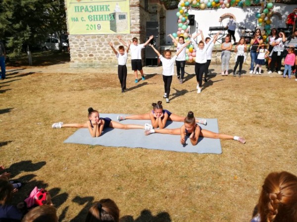 39 наградени от конкурса “Не се гаси туй, що не гасне...“ на празника на Енина
