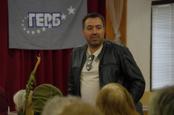 Радиана Стефанова (ГЕРБ): Кметът Нивелин Неделчев успя да сплоти чергановци