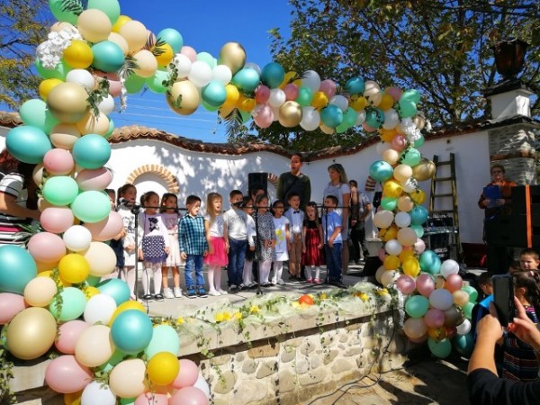 39 наградени от конкурса “Не се гаси туй, що не гасне...“ на празника на Енина