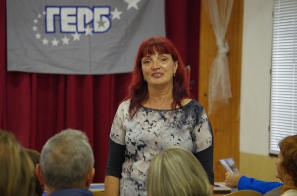 Радиана Стефанова (ГЕРБ): Кметът Нивелин Неделчев успя да сплоти чергановци