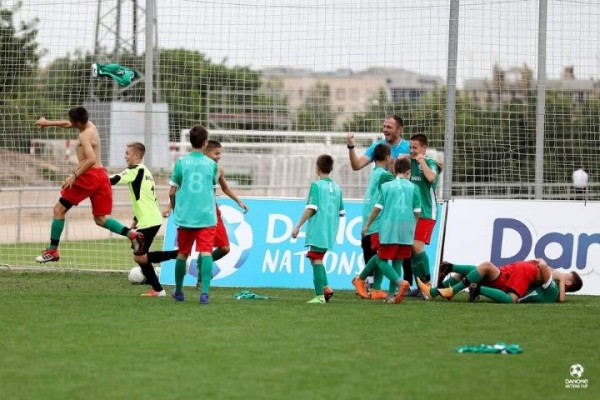 Исторически финал за футболистите на Боян Стоянов