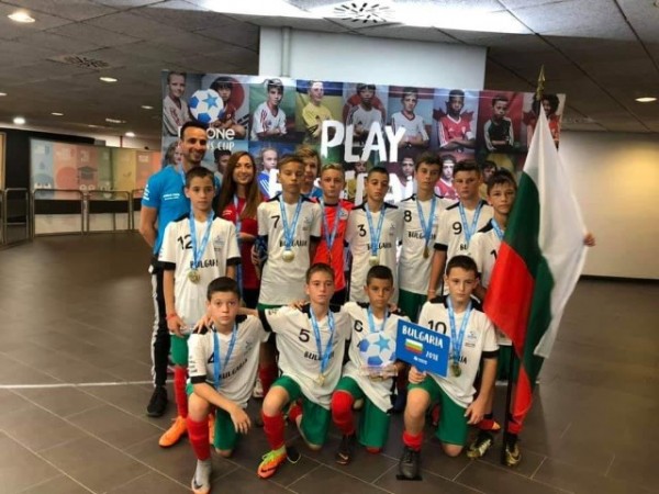 Исторически финал за футболистите на Боян Стоянов