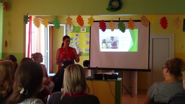 Американски специалисти предават опит на работещите с деца в Казанлък