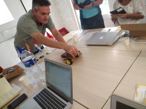 Преподаватели от ИКТ Център преминаха обучение по Еразъм +