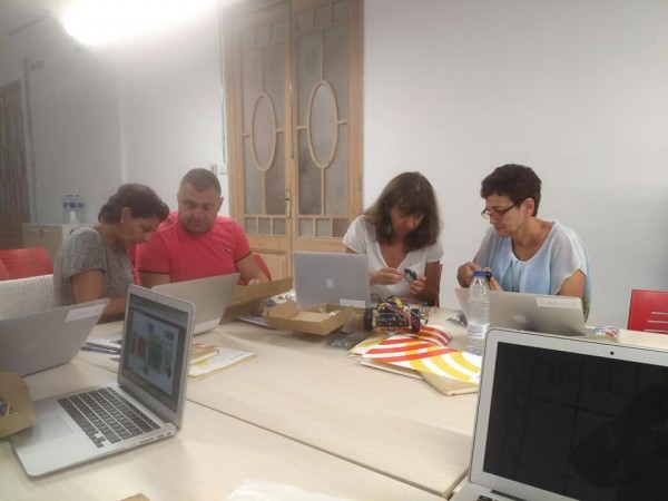 Преподаватели от ИКТ Център преминаха обучение по Еразъм +