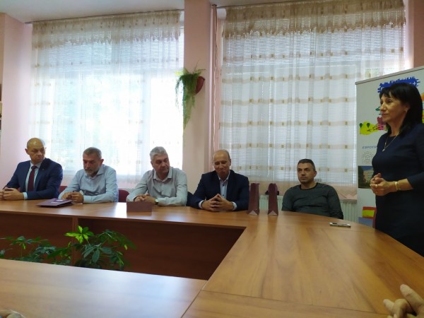 Хаджиеновци обмениха опит в Испания и Германия