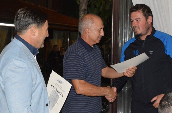 Футболен „Турнир на приятелството” се проведе в Казанлък