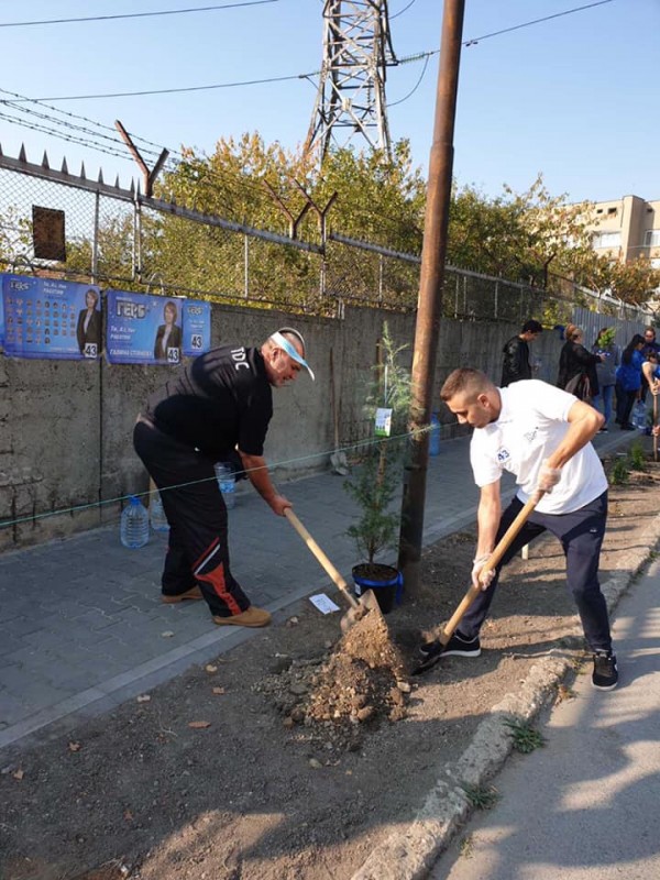 ГЕРБ-Казанлък (#43) с грижа за по-красива и чиста градската среда!