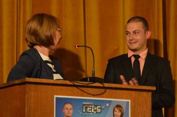 ГЕРБ ще удвои грижата за селата в посока асфалтиране на улиците