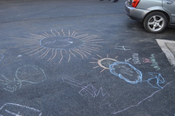 Кандидатът за кмет на Казанлък Галина Стоянова се срещна с жителите на кв. 80