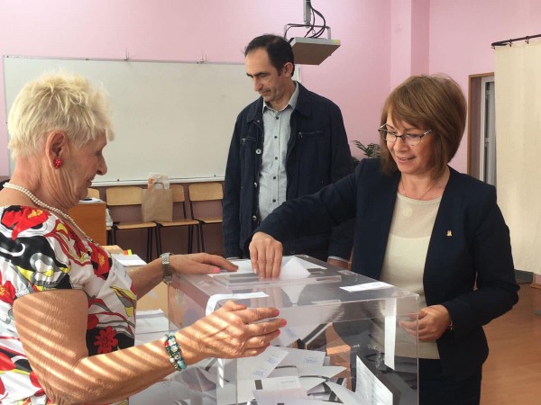 Галина Стоянова: Гласувах с любов за прекрасния ни Казанлък и красивите ни населени места