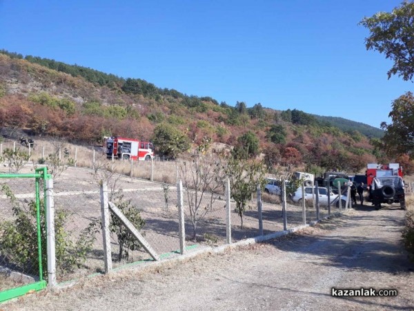 Пожар до Крън. Огнеборците овладяха пламъците