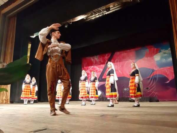 Общината отличи 6 млади будители на Казанлък