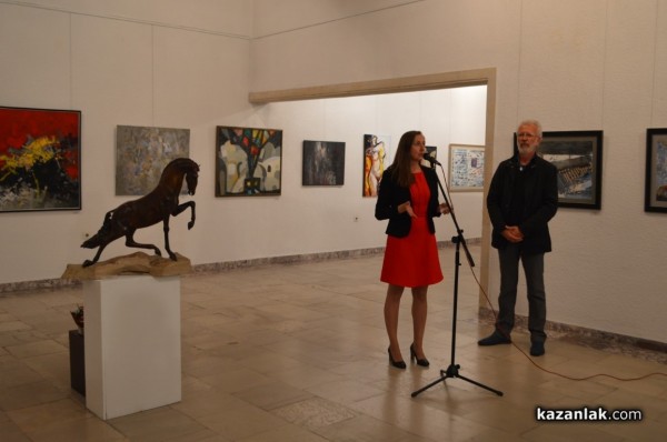 28 автори откриха “Есенен салон“ 2019