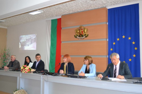 Кметът на община Казанлък Галина Стоянова встъпи в длъжност за трети мандат