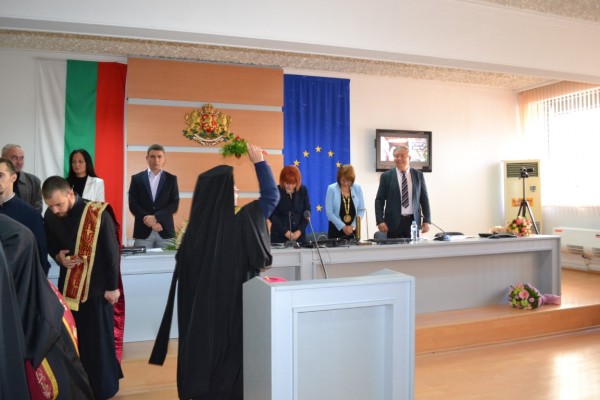 Кметът на община Казанлък Галина Стоянова встъпи в длъжност за трети мандат