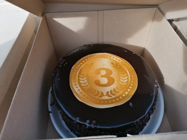 Деца спечелиха лакомства от щафета в Розариума