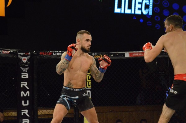 Категорична победа за ММА боеца Никола Дидов, с нокаут още във 2-ри рунд