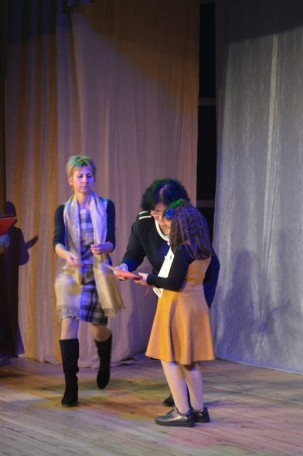 Казанлъшки художнички се отличиха сред 775 творби от цялата страна