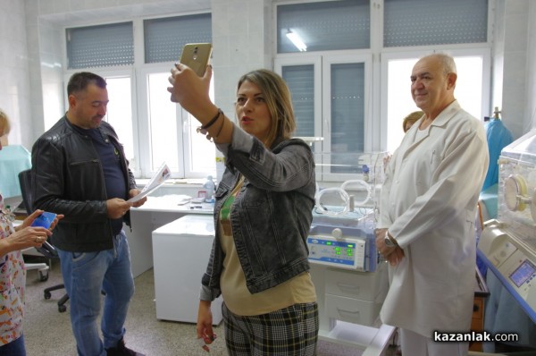 Казанлъшката болница се сдоби с чисто нов кувьоз