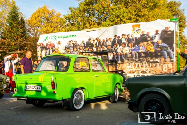 Над 60 Трабанта, сред които и най-старият от 1963 г. участваха в “Трабант фест“ 