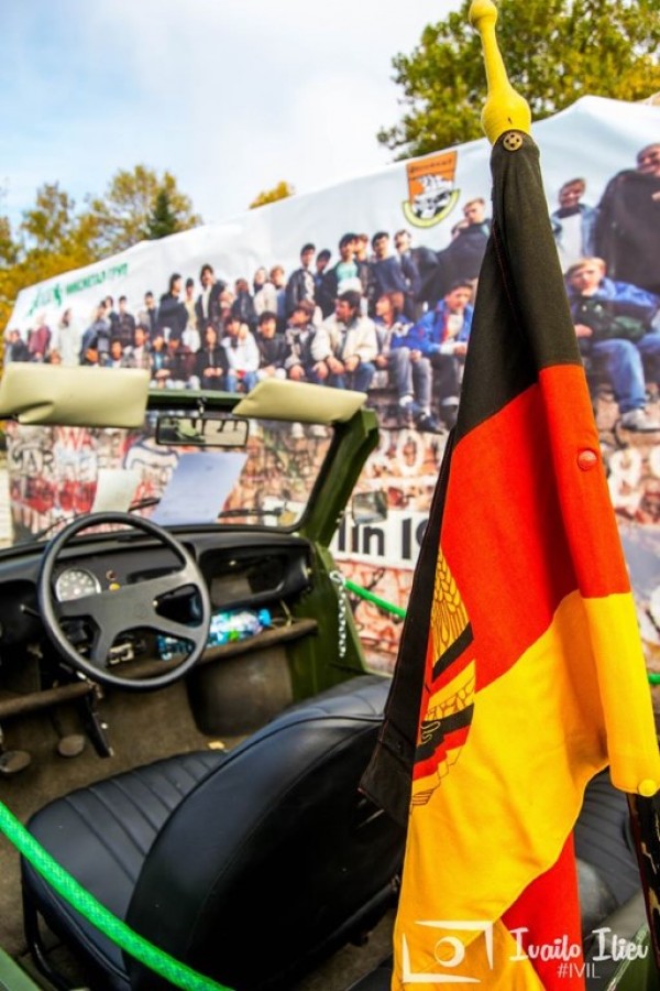 Над 60 Трабанта, сред които и най-старият от 1963 г. участваха в “Трабант фест“ 