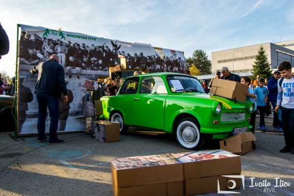 Над 60 Трабанта, сред които и най-старият от 1963 г. участваха в “Трабант фест“ 