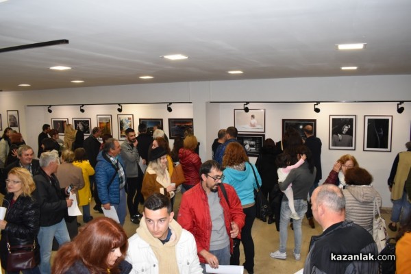 Папукчиев за Втория салон: Този Салон може да окаже чест на всяка една фотографска галерия не само в България