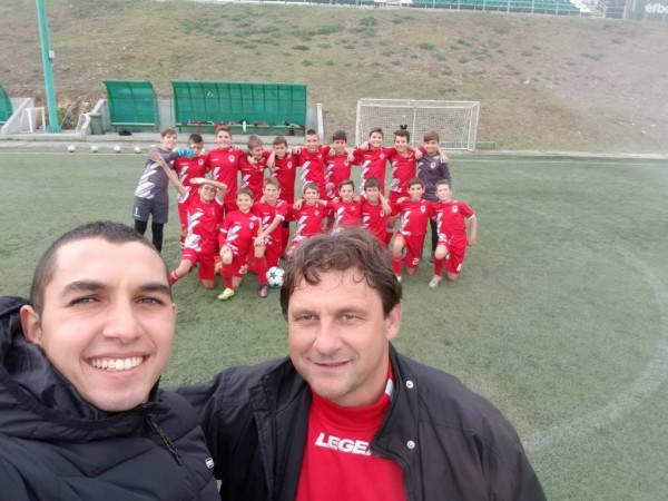 Футболистите на “Розова долина“ с поредни категорични победи