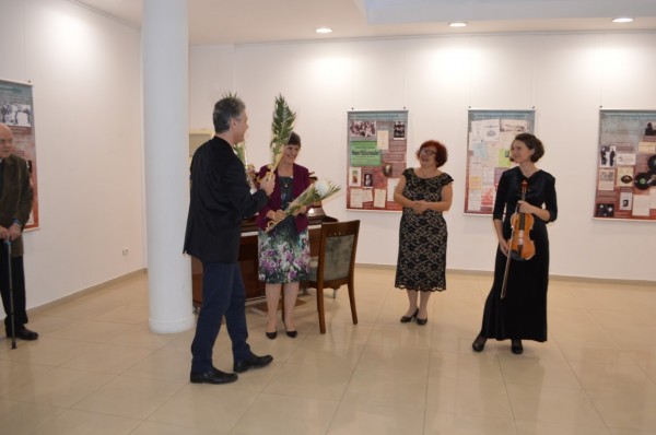 С изложба и концерт откриха празниците, посветени на Петко Стайнов