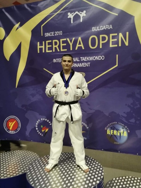 Казанлъшките таекуондисти отново показаха, че са сред най-добрите