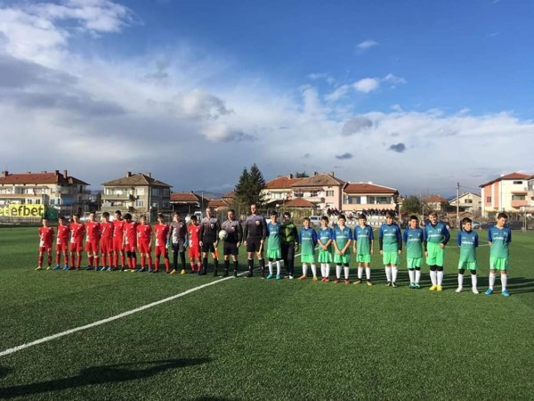 Пореден успешен уикенд за малките футболисти на “Розова долина“ 