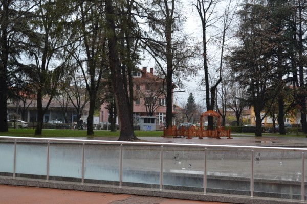 На 13 декември ще грейне коледната елха в Казанлък