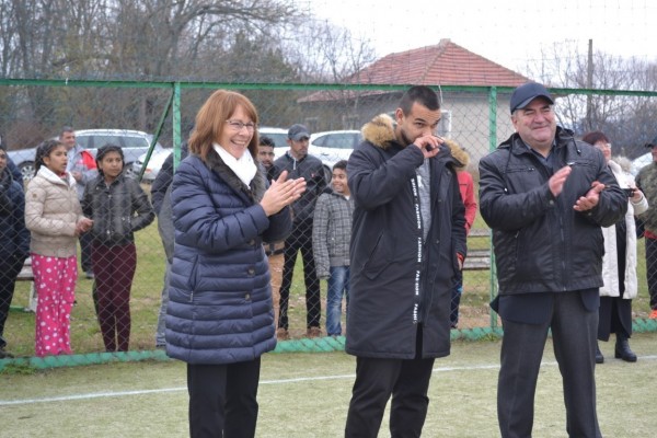 Галина Стоянова поздрави жителите на Кънчево за Никулден