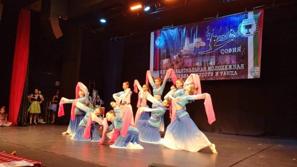 Момичетата на “Дива Денс“ разбиха конкуренцията с 54 златни медала