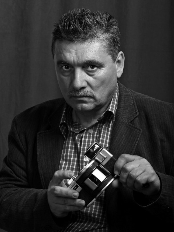 Именит автор дарява ценна изложба на Музея на фотографията 