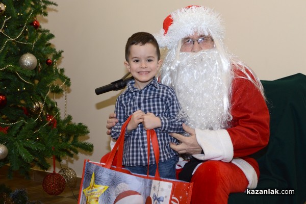 „М+С Хидравлик“ АД с коледни подаръци за децата на служителите си 