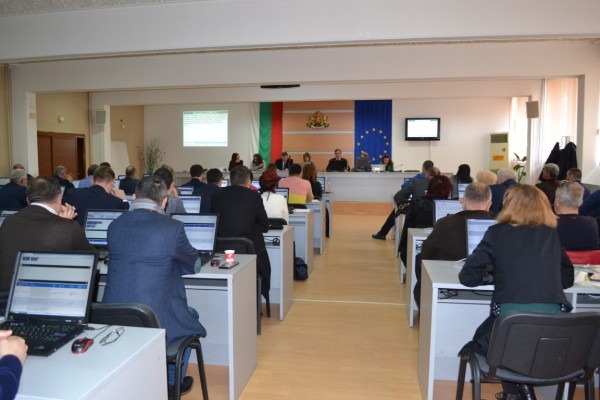 Нова такса “Битов отпадък“ гласува Общински съвет-Казанлък